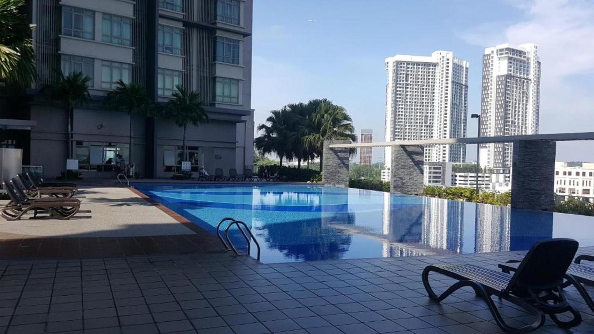 Shaftesbury Residences Cyberjaya Studio Suites Free Parking Екстериор снимка